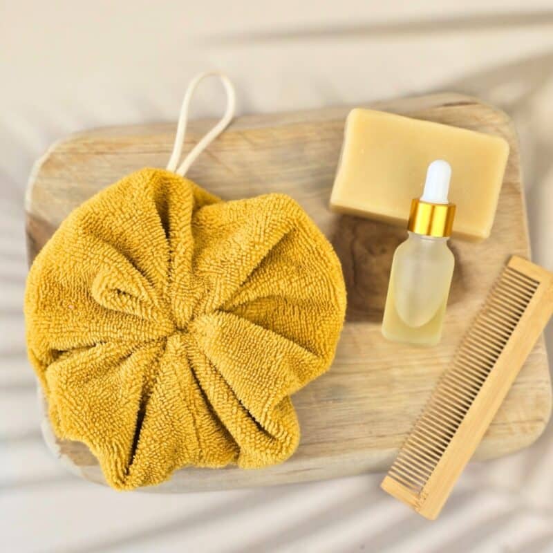 Fleur de douche lavable jaune