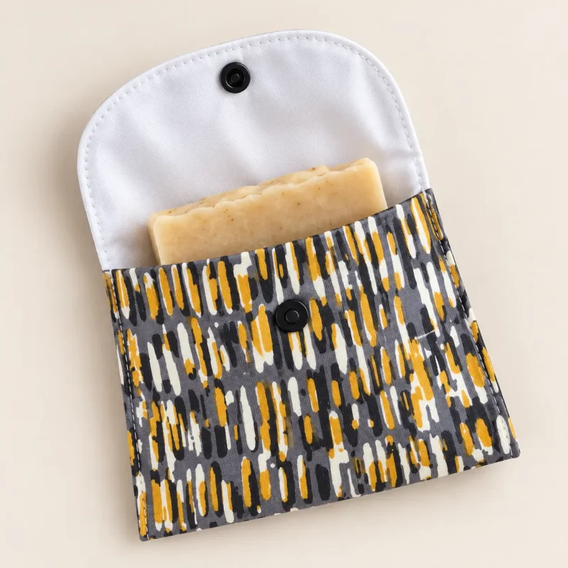 Pochette a savon stries jaune avec savon