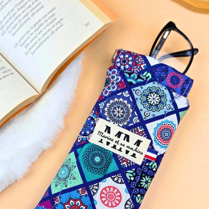 Etui pour lunettes Mandala bleu