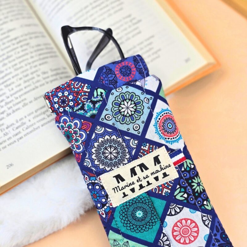 Etui pour lunettes Mandala bleu