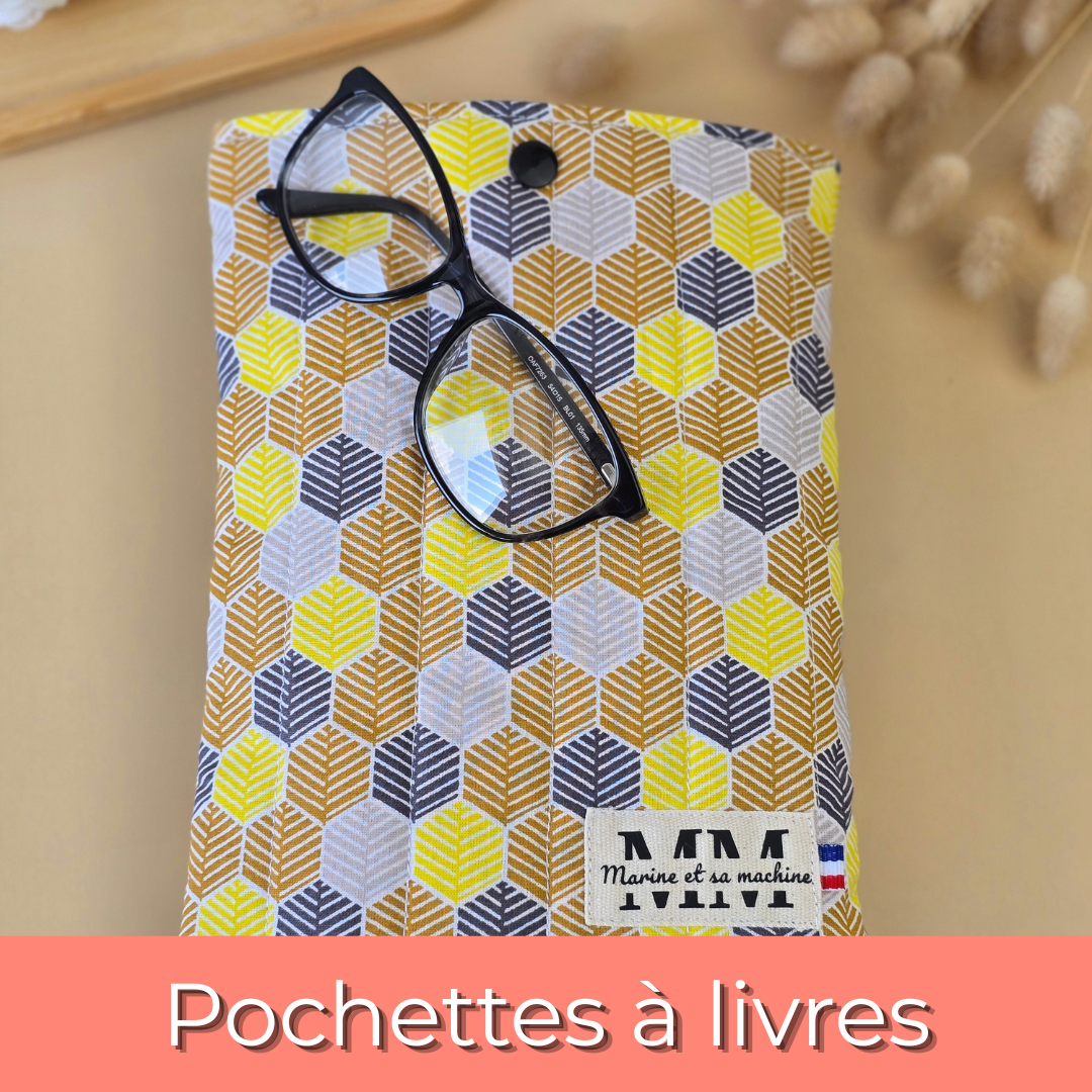 Pochette a livre - Pochettes tissus et trousses - Marine et sa machine
