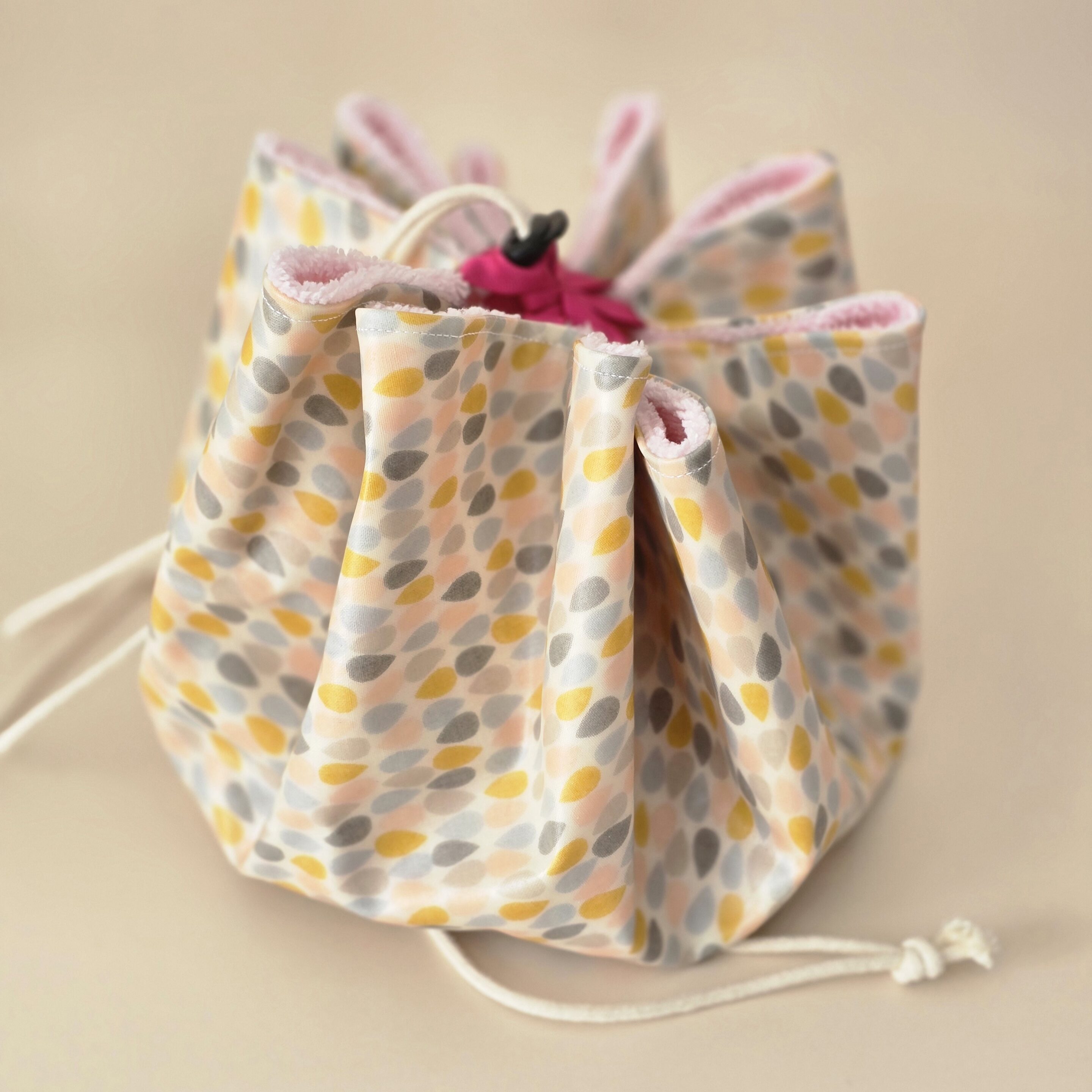 tapis de piscine pieds au sec -fermé