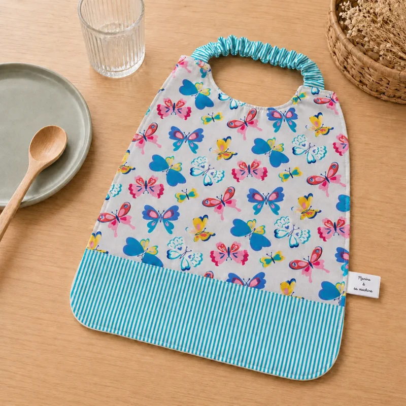 Serviette de table enfant papillon posée