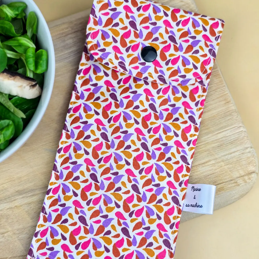 Etui a couvert otma fuchsia fermé