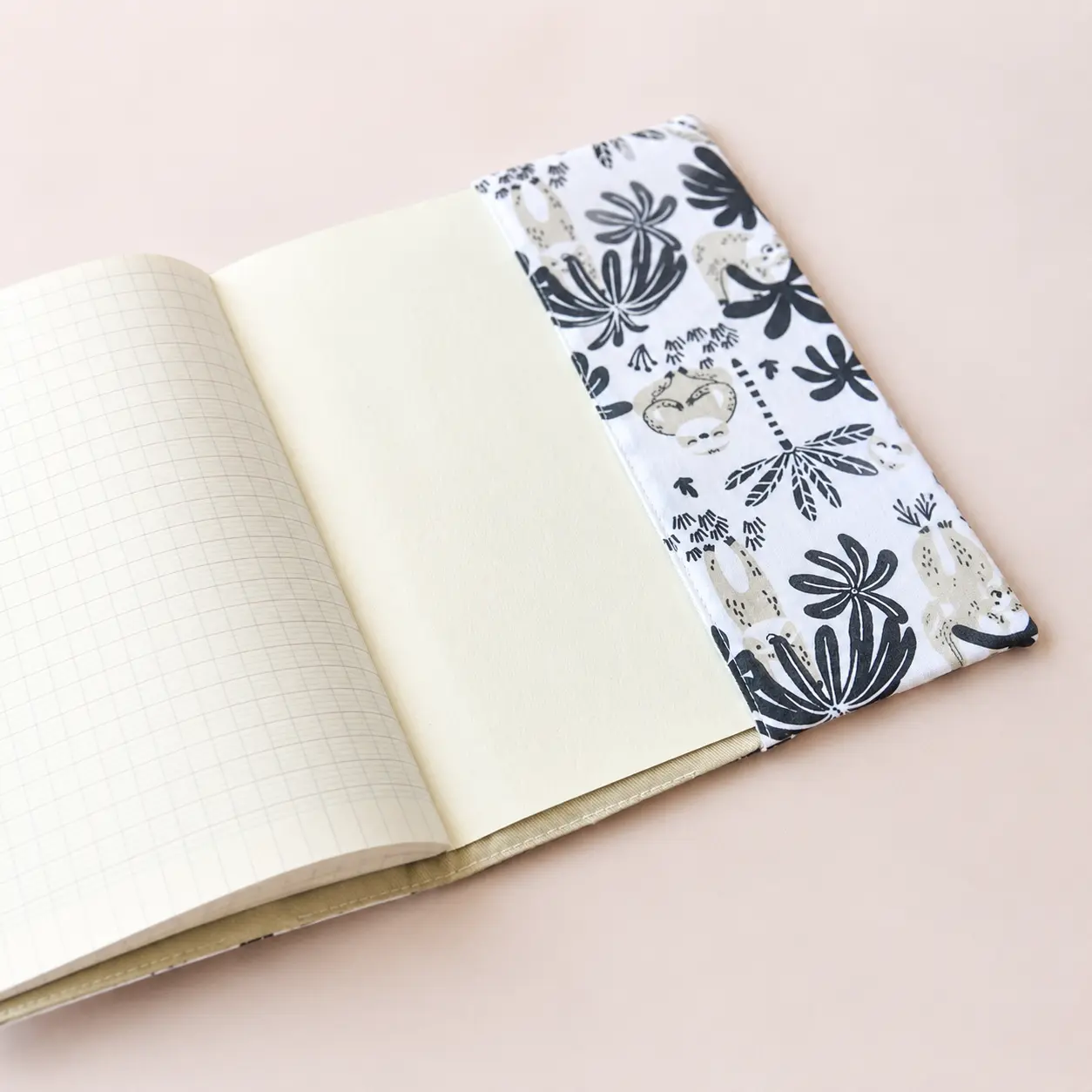 Protège cahier paresseux avec rabats