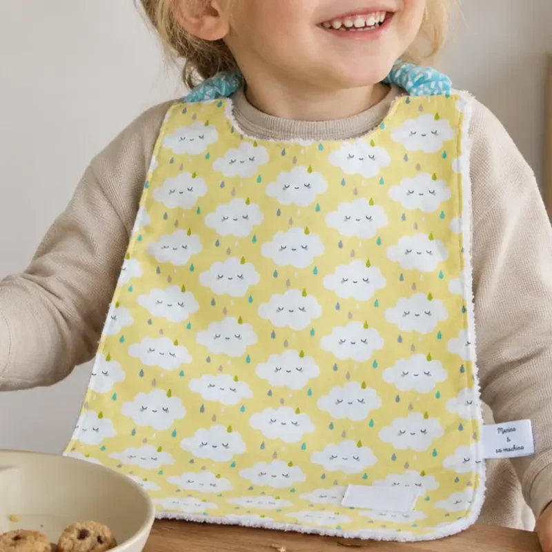 Serviette élastique maternelle nuage