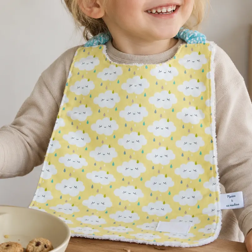 Serviette élastique maternelle nuage