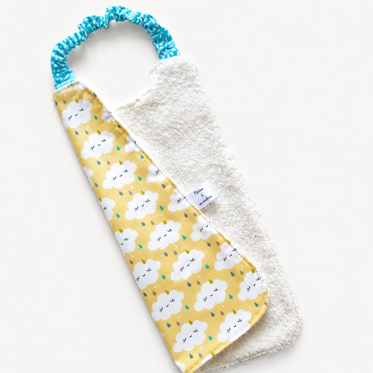 Serviette élastique maternelle nuage envers