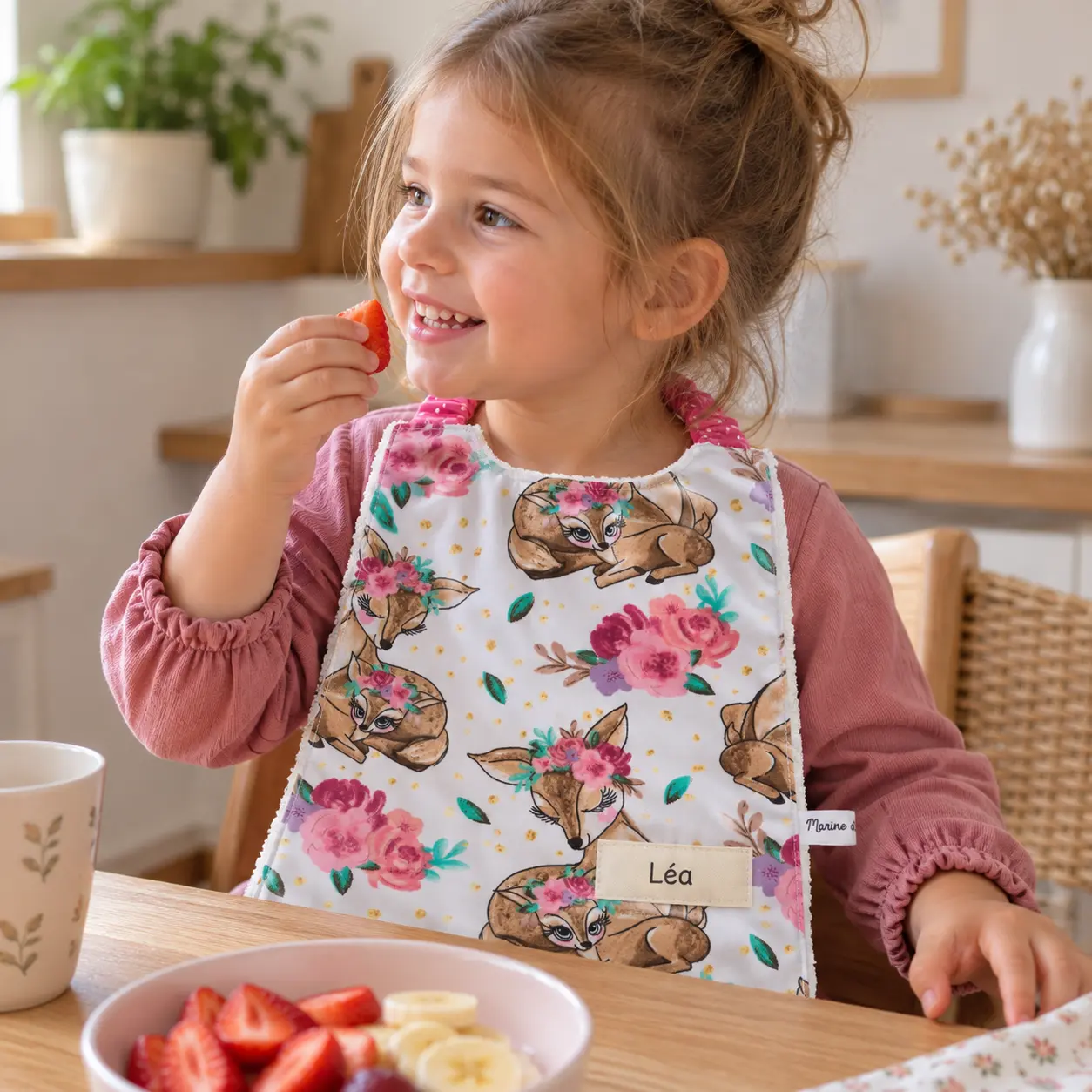 Serviette elastique maternelle fille porté